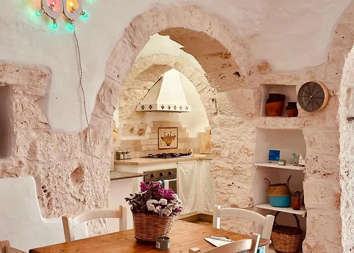 Trullo Bianco Ostuni