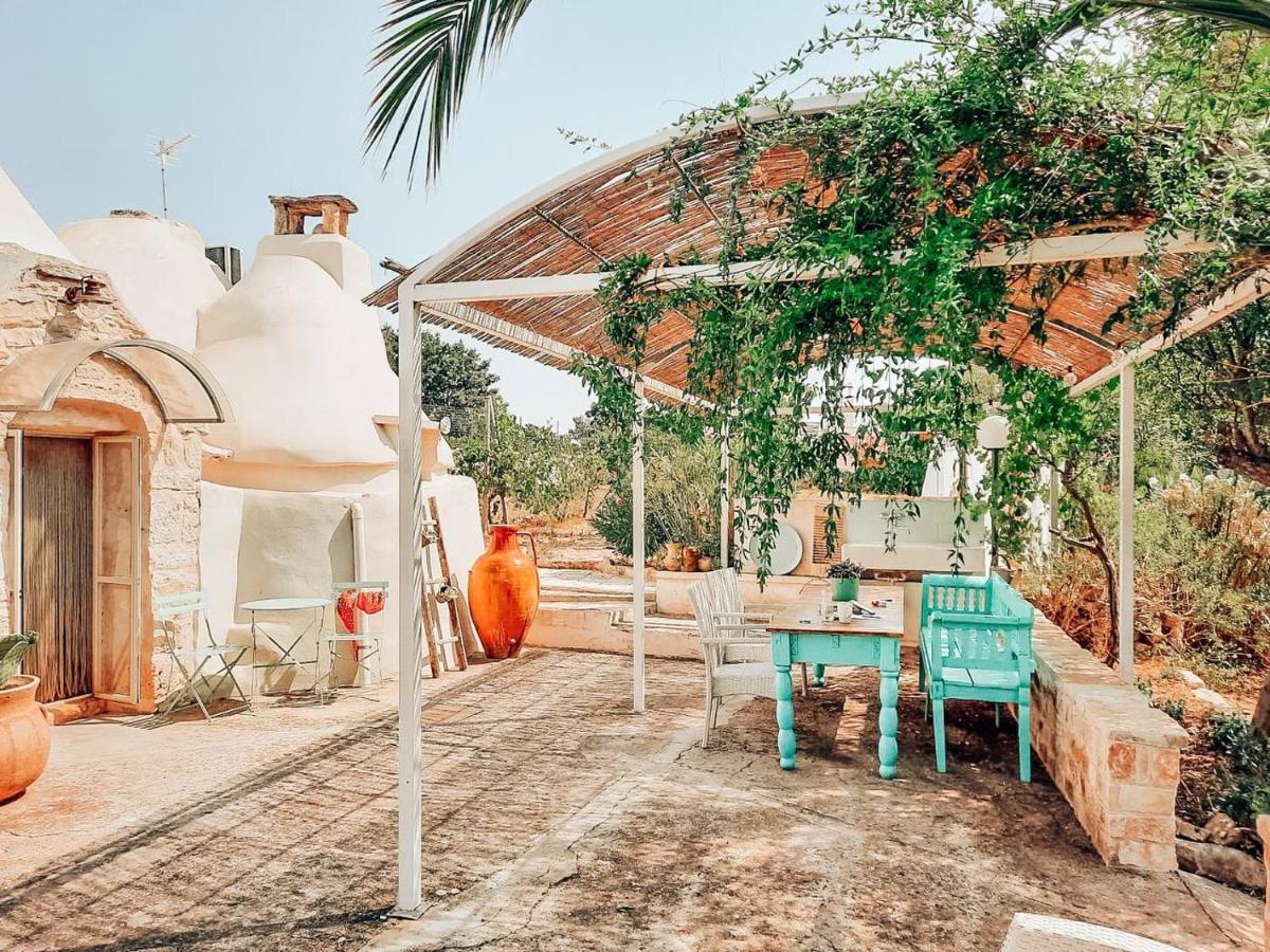 Trullo Bianco Holiday home *